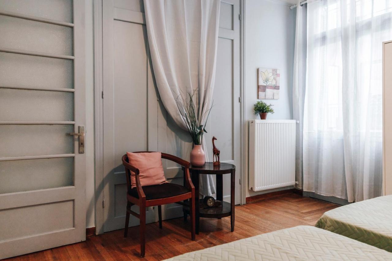 Monastiraki-Psiri, Old Town, 3-Bdr Apt, Sleep 6-10P, Spacious Court Yard Aten Exteriör bild