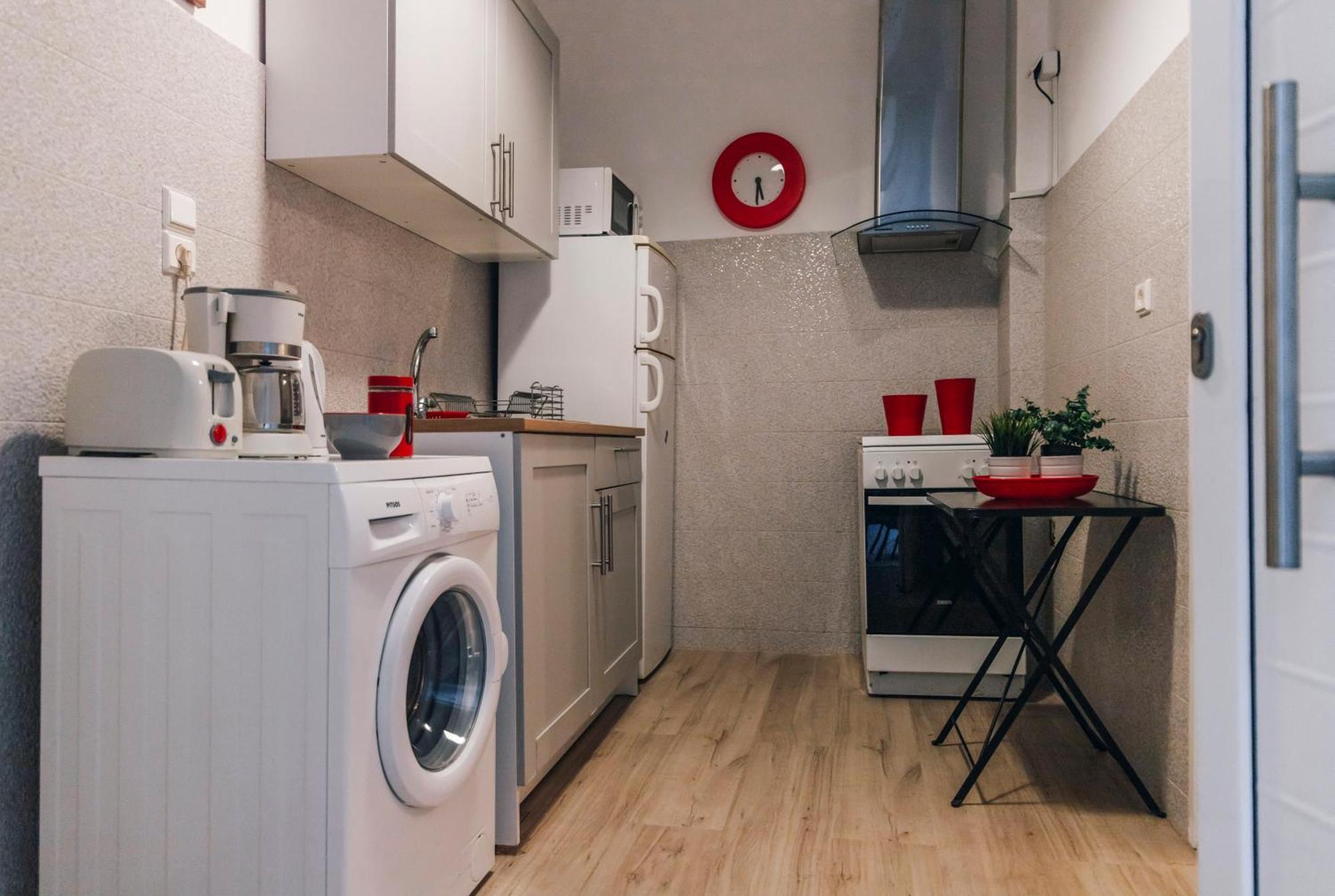 Monastiraki-Psiri, Old Town, 3-Bdr Apt, Sleep 6-10P, Spacious Court Yard Aten Exteriör bild