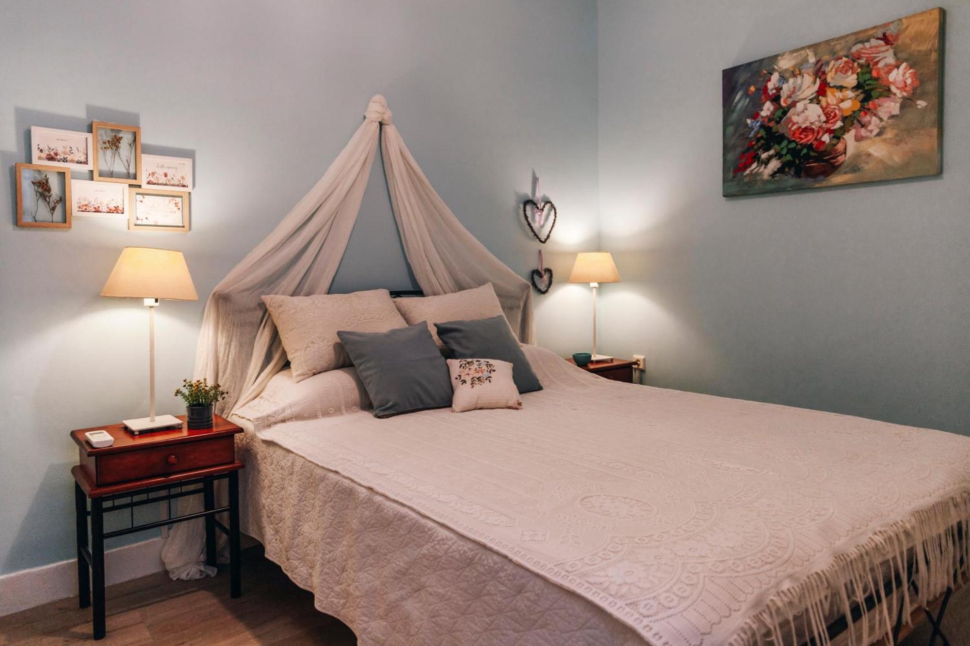 Monastiraki-Psiri, Old Town, 3-Bdr Apt, Sleep 6-10P, Spacious Court Yard Aten Exteriör bild